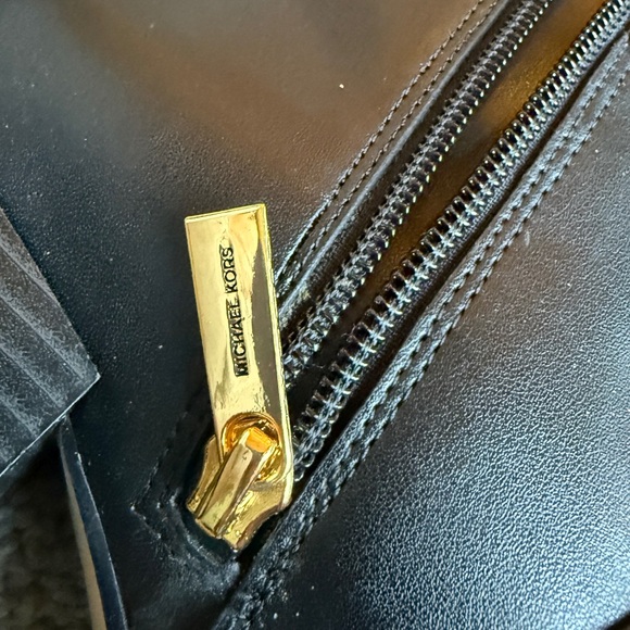 Original Michael Kors Black Leather Women's Boots worn once - Picture 3 of 7